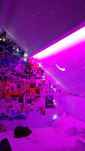 There was just enough light to see and it made the room have a glow that created an atmosphere that was really nice and relaxing. Teenage Room Tik Tok Teenage Room Bedroom Aesthetic Bedroom Led Strip Lights Trendecors