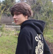 He believes that life is meant to be experienced and intends to experience all of it while painting sonic pictures of his favor. Tancredi Galli Facebook
