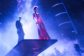 In 2045, the creator of a virtual reality universe promises his fortune to the first person to discover a digital easter egg. Ready Player One Kritik Ultraflotter Leicht Hohler Effektporno