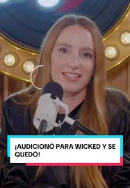 Vivi Barrera Audiciona para Elphaba en Wicked