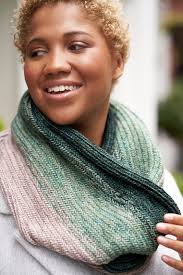 Freestyle cowl pattern with Malabrigo Caracol yarn