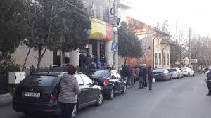 Începând cu data de 1 septembrie 2020, valoarea punctului de pensie este de 1.442 de lei. Pensionarii SfideazÄƒ Coronavirusul Cozi La Ajutorul De Deces Si La Bilete De Tratament In Prahova