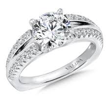 View the price, setting, and diamond characteristics of our recently purchased 1.5 carat diamond engagement rings, and get inspired to create your own ring by seeing 1.5 carat round diamonds. 14k White Gold Split Shank Diamond Engagement Ring R141w Valina Engagement Rings