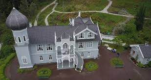 Ole bull museum lysøen er en villa og et museum på øya lysøen i lysefjorden i os kommune i hordaland. File Lysoen Webm Wikimedia Commons