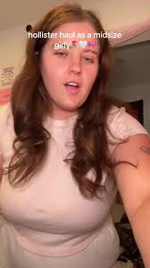 Midsize Fashion with Jess