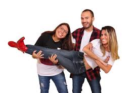 Foi tudo feito com tanto amor, junto com uma equipe incrível, que mergulhou num arquivo pessoal gigantesco e o resultado me. Musica Do Fundo Do Meu Coracao Sandy E Junior