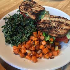 Read reviews from true food kitchen at 180 el camino real in palo alto 94304 from trusted palo alto restaurant reviewers. True Food Kitchen Palo Alto California Restaurant Happycow