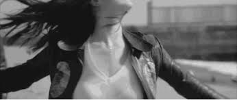 Whether you want to save a viral facebook video to send to all your friends or you want to keep that training for online courses from youtube on hand when you'll need to use it in the future, there are plenty of reasons you might want to do. Del Yet Sanging Gif Find On Gifer