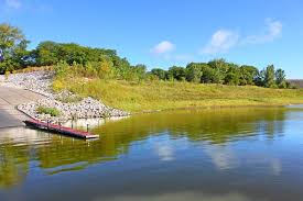 Weekday rates (sunday to thursday): 10 Best Lakes In Iowa Planetware