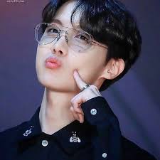 💕 Sweet or sexy J Hope 💕