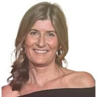 Stephanie Waddell's Instagram, Twitter & Facebook