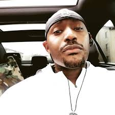 𝗕𝗮𝗿𝗿𝘆 𝗗𝗮𝗻𝗶𝗲𝗹𝘀