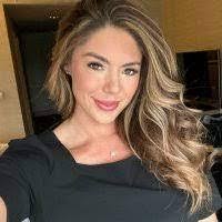 Kayla Thronson's Instagram, Twitter & Facebook