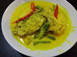 Tak perlu datang ke restoran untuk mencicipi sajian kakap dengan berbagai macam olahan, kamu juga dapat membuat masakan dari ikan kakap sendiri lho di rumah. Resep Gulai Kuning Ikan Kakap Putih Youtube