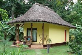 Beautiful Garden House Designs Adding Leaisure Of Studio To Living Spaces Modern Beach House Mud House Garden Huts