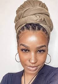 Mom Braids Unbelievably Intricate Hairstyles Every Morning Before School