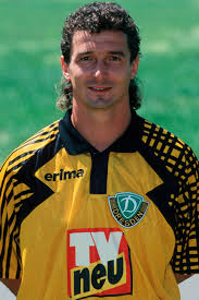 Home win rate is 0%. Bayern Munich Borussia Dortmund Among Bundesliga S All Time Best And Worst Kits