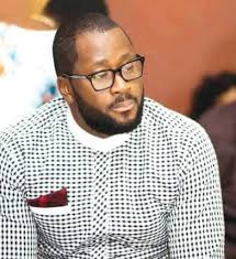 Happy anniversary to desmond and his wife. Desmond Elliot Biography Age Movies Wife Family Pictures 360dopes