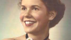 Melanie Manley's Instagram, Twitter & Facebook