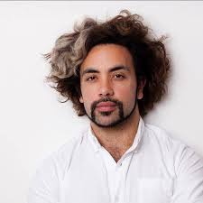 Darren Meredith's Instagram, Twitter & Facebook