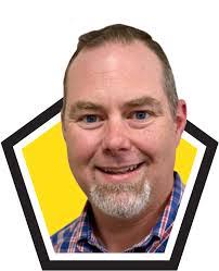 Chris Giusto's Instagram, Twitter & Facebook