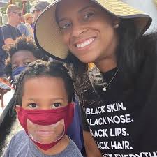 Charles Bea's Instagram, Twitter & Facebook