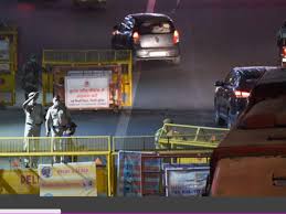 During the weekend curfew, essential activities like weddings planned already will be allowed with passes.auditoriums delhi weekend curfew. Weekend Curfew In Delhi What S Closed What S Not Delhi News Times Of India