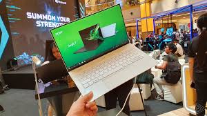 The acer swift 7 laptop runs on an intel core i7 1.3 ghz processor and has 4g lte connection. The Ridiculously Thin Light Acer Swift 7 Lands In Malaysia Retails From Rm5 999
