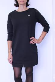Robe lacoste blanche (jamais portée car mauvaise taille) neuve prix d'achat : Lacoste Robe Sweatshirt Signature Noir Sport Aventure