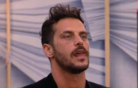 'gf vip 4′, andrea montovoli esce (finalmente) allo scoperto con la che l'ex gieffino andrea montovoli fosse fidanzato era ormai noto a tutti già da qualche tempo: Grande Fratello Vip Andrea Montovoli Si Racconta Il Dramma Dell Infanzia