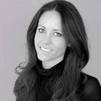 Caroline Clausen's Instagram, Twitter & Facebook