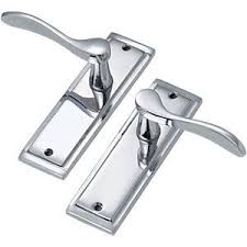 Wickes Bravo Latch Door Handle Polished Chrome 1 Pair Wickes Door Handles Polished Chrome