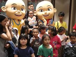 Desain undangan sunatan buku sumber gambar: Upin Ipin Joss Co Id