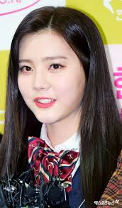 Ini Dia Deretan Idol Kpop yang Lulus SMA di Tahun 2018!