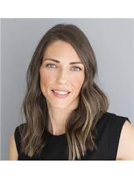 Katelyn Manning's Instagram, Twitter & Facebook