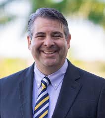 PRESIDENT MARK J. MIDDENDORF