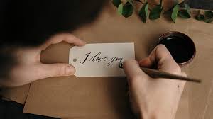 Kau seperti tidak mengenalku saja, ucap winston sembari mengelus kuping luna dengan lembut. 25 Kata Kata Sayang Yang Romantis Buat Pacar 2021 Poskata