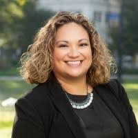 Jennifer Janecek's Instagram, Twitter & Facebook