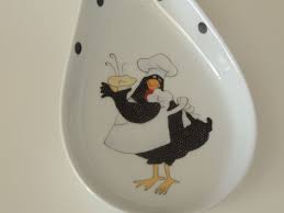 Une Serie De Poules L Atelier Porcelaine De Valerie Repose Cuillere Peinture Sur Porcelaine Peinture