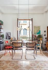 Ein Zuhause In Barcelona Barcelona Em Hgtv Lar Um Kyler Muller Blog In 2020 Eclectic Dining Room Interior Interior Design