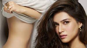 Kriti sanon nude