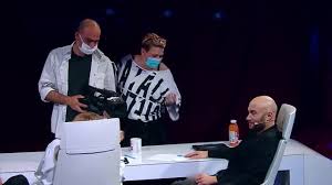 Citește ultimele știri despre mihai bendeac. Nnaa Lesko Mesaj CÄtre Bendeac Imi Pare RÄu CÄ Nu Ai ReuÈit SÄ GuÈti NiciodatÄ Din Bucatele Mele Antena 1