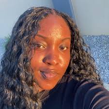 Ana Carter (@AnaCarter123)