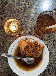 Ya rawon adalah makanan khas dari jawa timur. Gambar Nasi Rawon Minum Es Campur Presiden Prihatin Nasib Penduduk Miskin Presiden Peri Hati N Nasi N Per Duduk