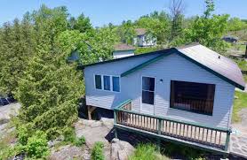 Boat rentals are a great way to test the waters and see if it's cut out for you. Cabins Stay At Resort Northern Ontario Fishing