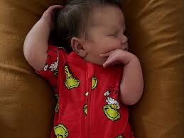 9 months ago I said to Gigi 'what would you like for Christmas this year?'.  And yes, March may sound early for taking Christmas wishes but with  population growth, an ageing Santa