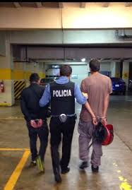 Jovenes Extorsionaban Comercios Para Protegerlos De Asaltos Jovenes Comercio Policiales