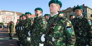 Instituirea pensiei de serviciu pentru cadrele militare nu a reprezentat un privilegiu, ci o compensatie partiala a inconvenientelor care rezulta din rigoarea statutelor speciale carora trebuie sa se supuna. Susceptibil La Lacul Taupo Foarte Important Proiect Lege Chirii Militari Ship Hold Com