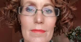 Amazon 'ruins Christmas' by refusing to hand over booze to customer, 51,  with no ID