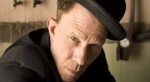 Tom Waits confesse Tom Waits